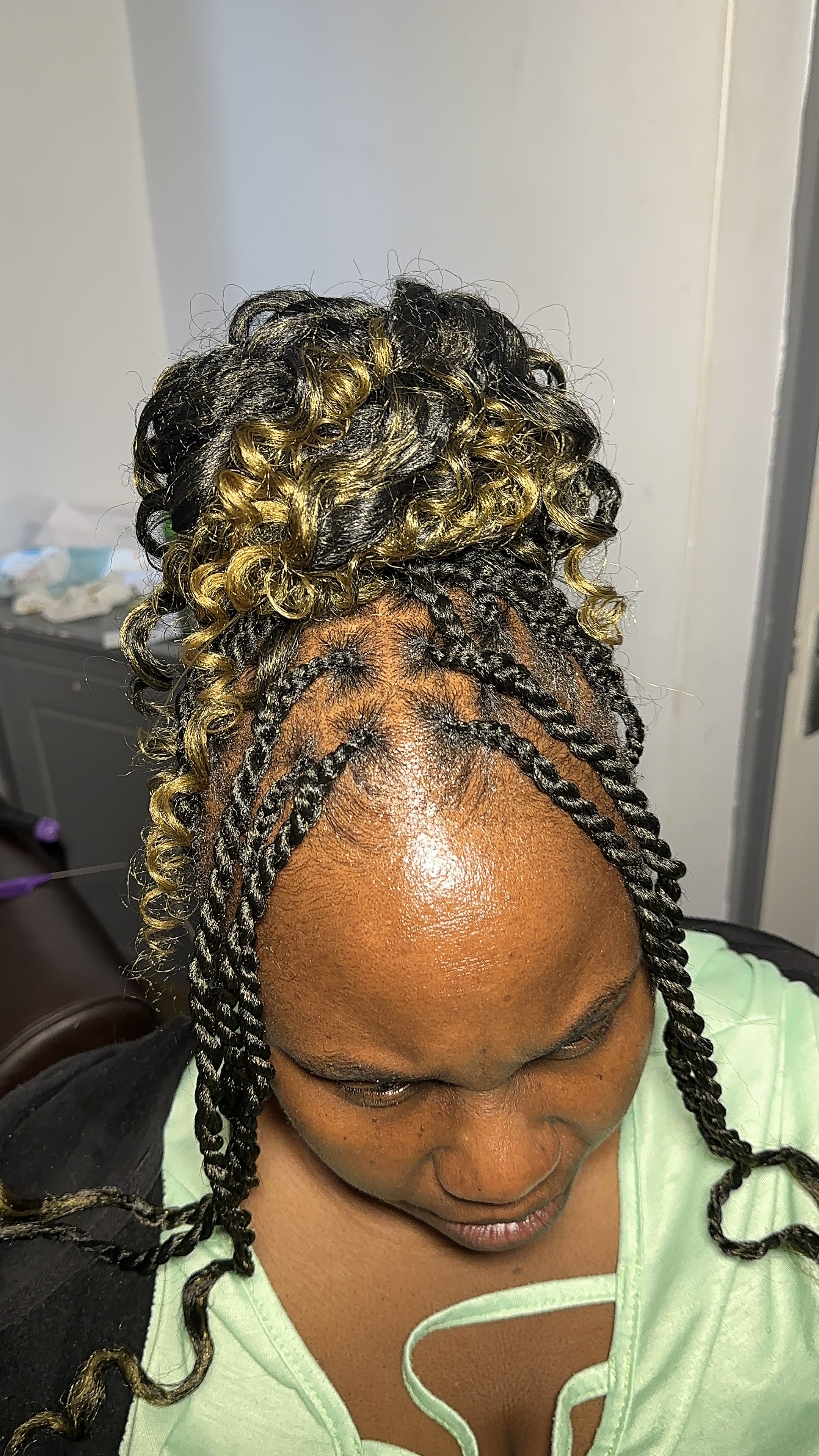 Twist with curly ends